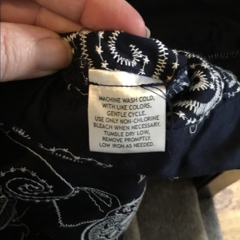 Embroidered Button Down - Picture 7 of 8